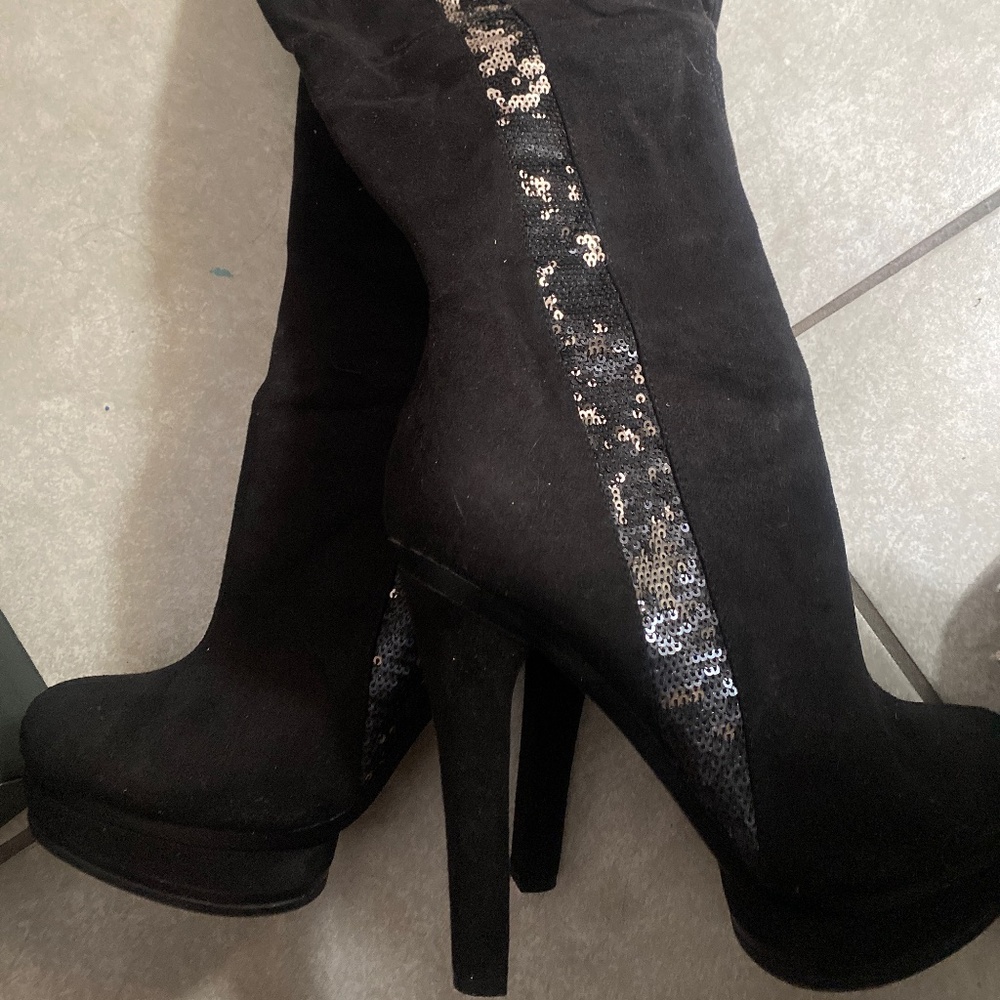 Black below knee boots